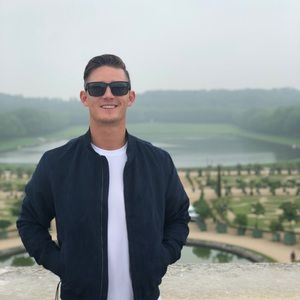 Meet your Posher, Brandon